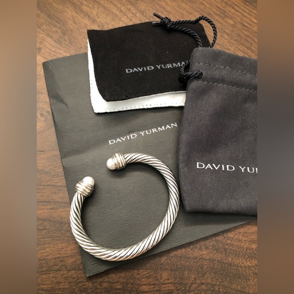 David Yurman Cable Classics Bracelet Sterling Silver, Pearls, Pavé Diamonds - Picture 5 of 9